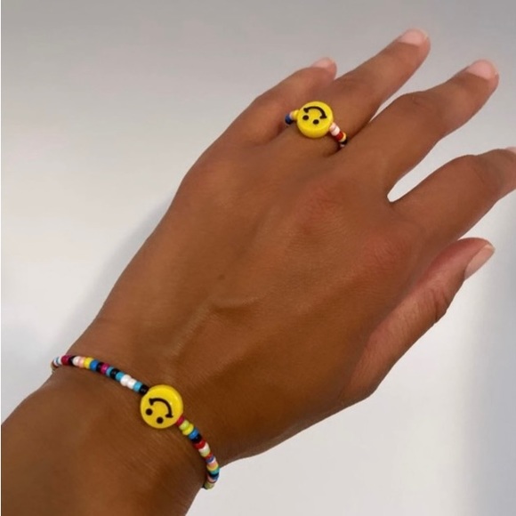 Y2K Inspired Smiley Face Glass Seed Bead Stretch Bracelet & Ring Set - Picture 3 of 9